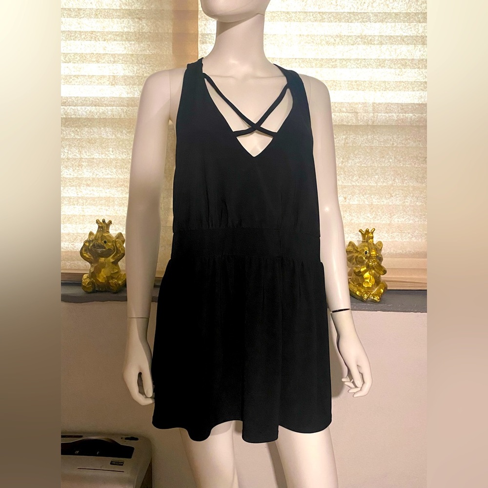 Torrid - Picture 1 of 3